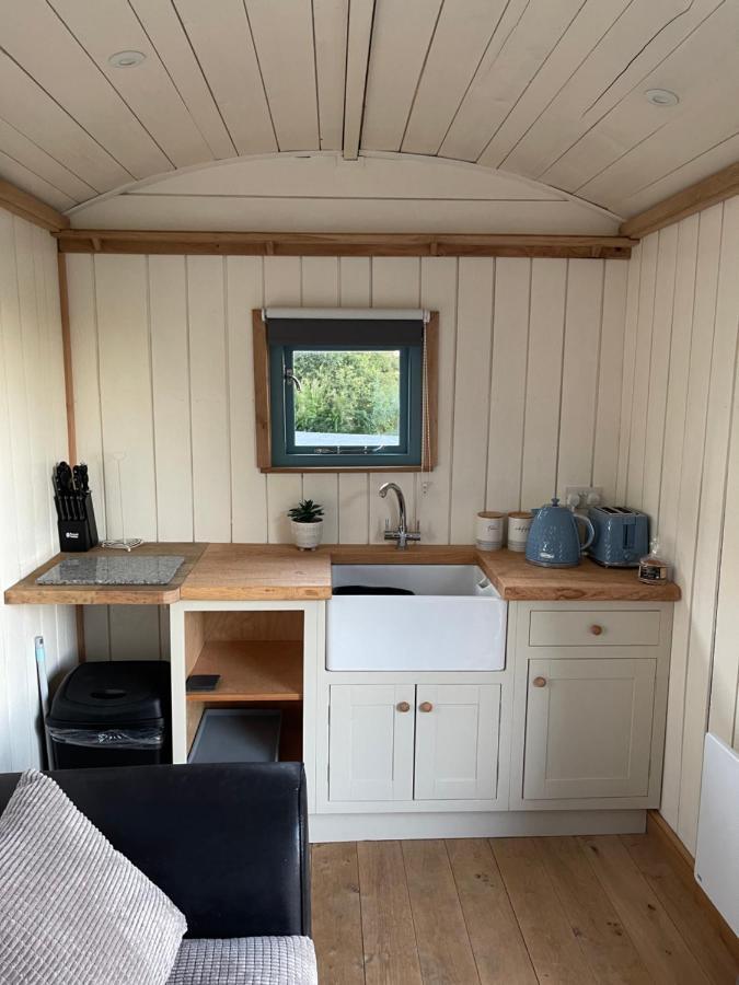 Apartmán The Shepards Hut Llwyn-Dafydd Exteriér fotografie