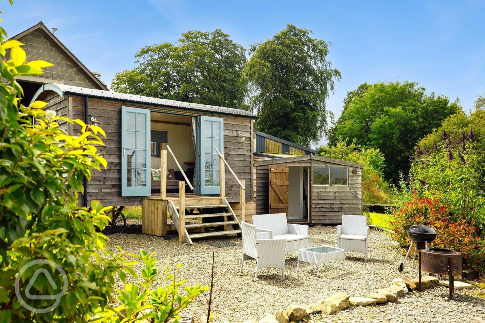 Apartmán The Shepards Hut Llwyn-Dafydd Exteriér fotografie